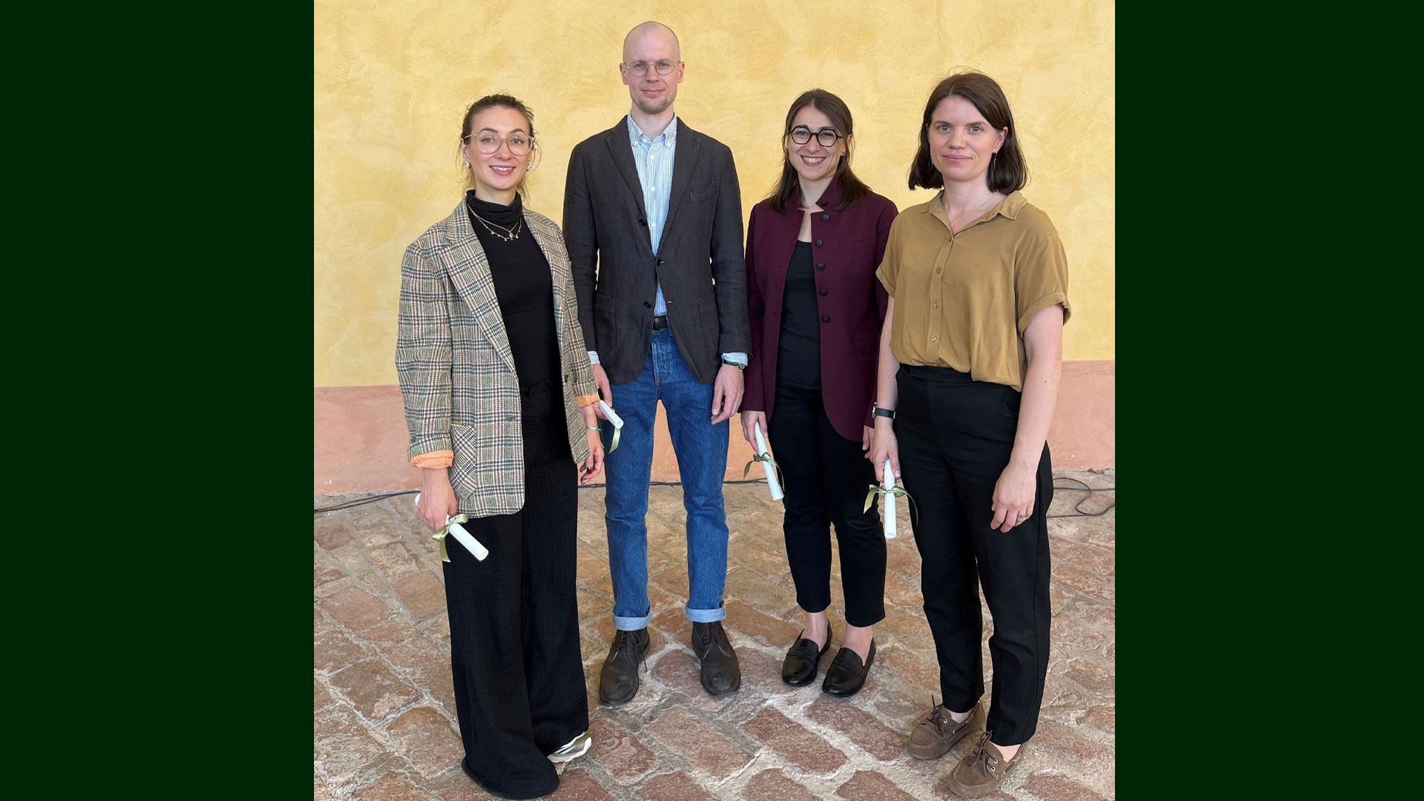 Four of the five Pro Futura Scientia XX Fellows with their diplomas